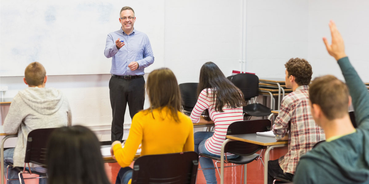 How to Start an Explanatory Essay with a Clear Introduction
